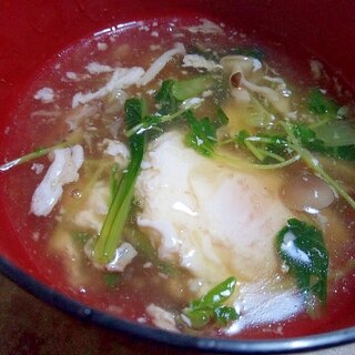 豆苗とたまごのとろみ中華スープ